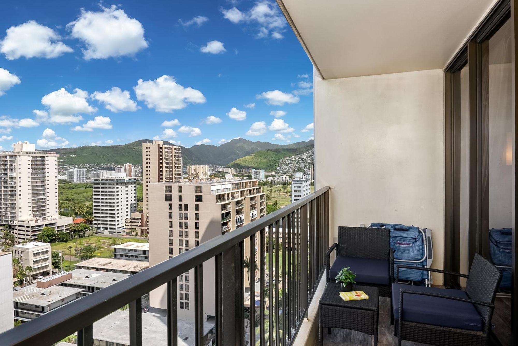 Aloha Vibes With Ocean Views, Near Beach & Parking! Honolulu Zewnętrze zdjęcie